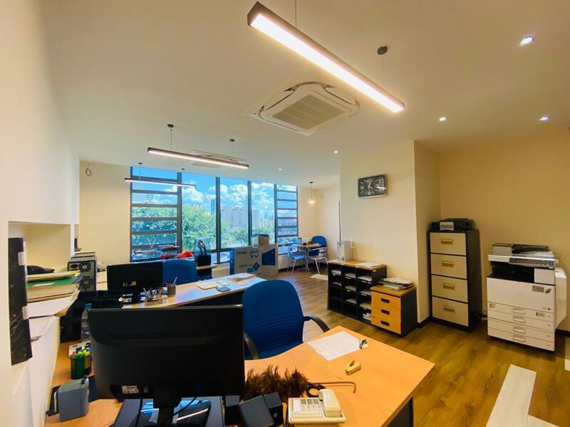 For Rent - City Garden Commercial Centre Office for Rent