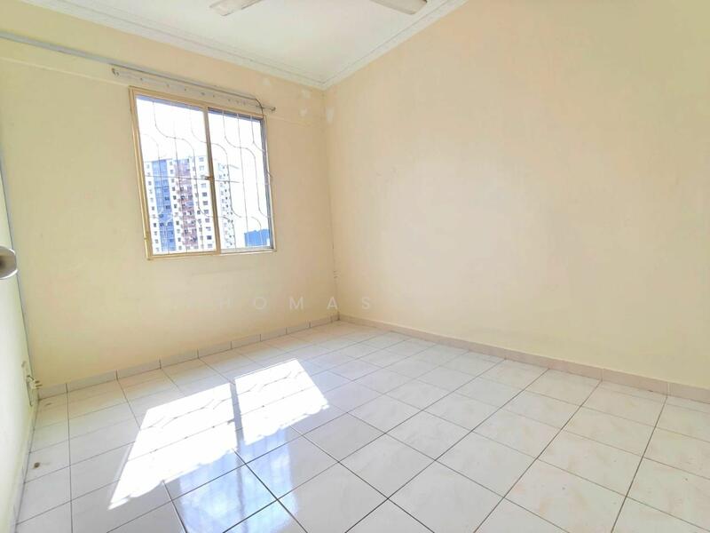 Untuk Dijual - Vista Pinggiran Apartment
