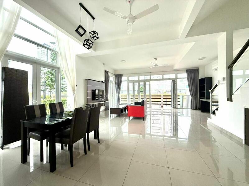 For Sale - Seri Austin Seris Austins