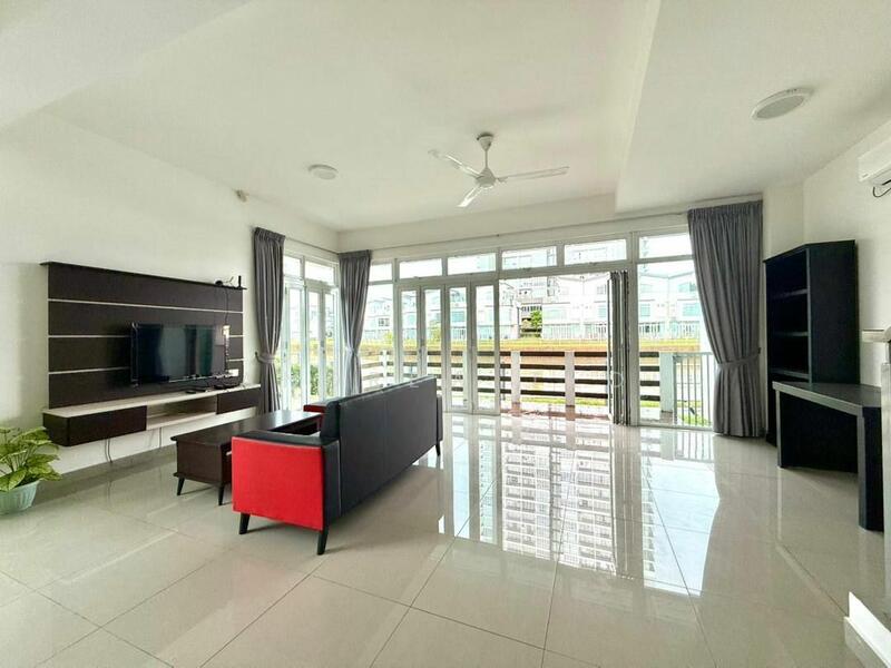 For Sale - Seri Austin Seris Austins