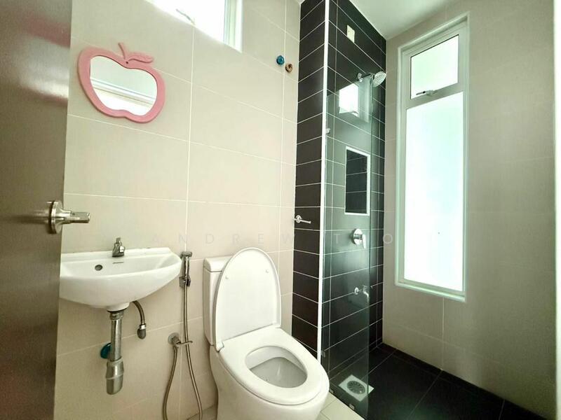 For Sale - Seri Austin Seris Austins