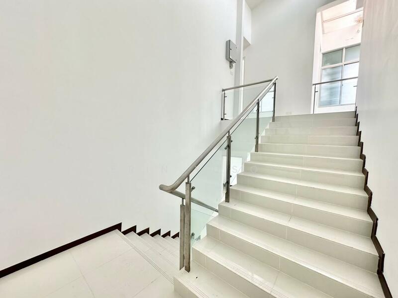 For Rent - Villa Laman Cahaya