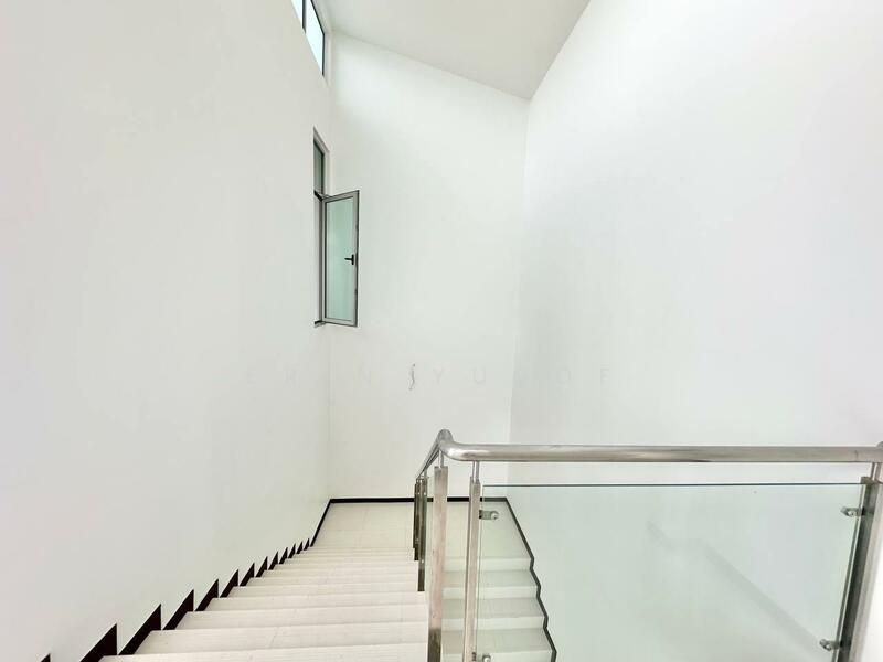 For Rent - Villa Laman Cahaya