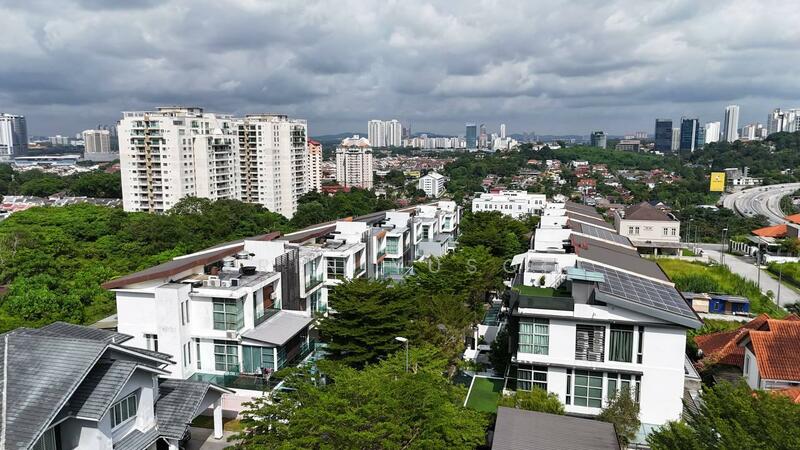 For Rent - Villa Laman Cahaya