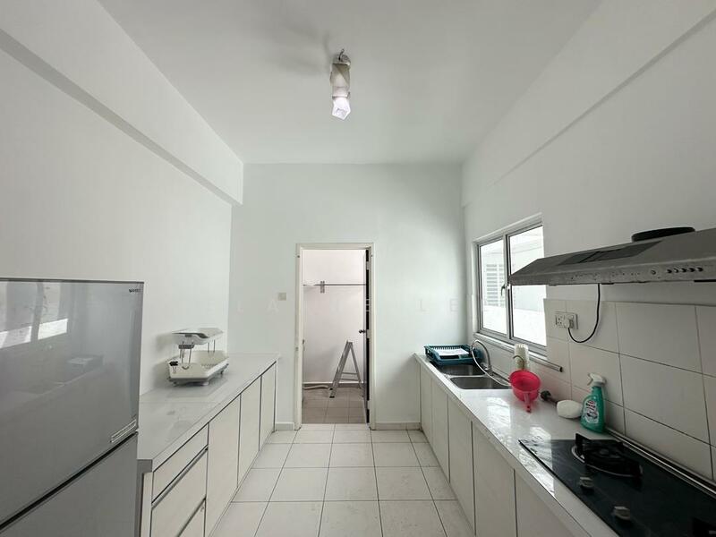 For Sale - One World 2 (1-Sky)