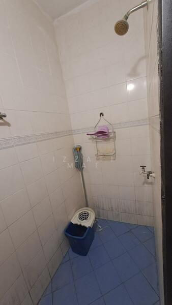 Untuk Disewa - Flat PKNS Section 7