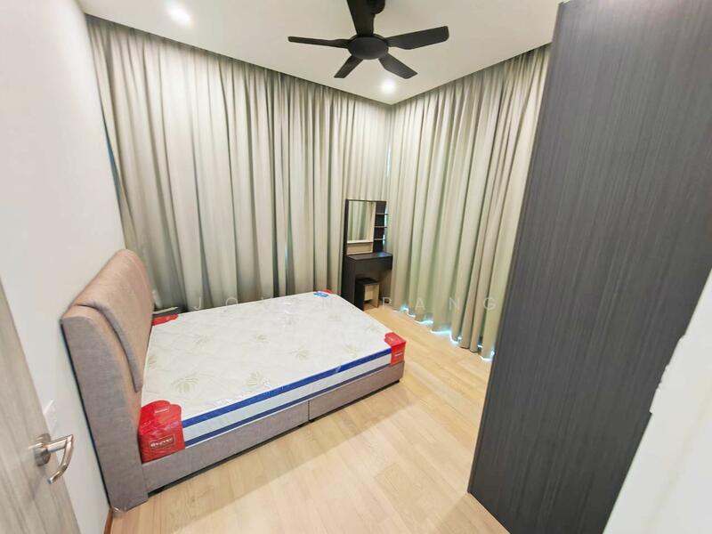 QuayWest Residence untuk Untuk Disewa - RM 2,350 /bulan, Feb 2026 - PropertyGuru.com.my