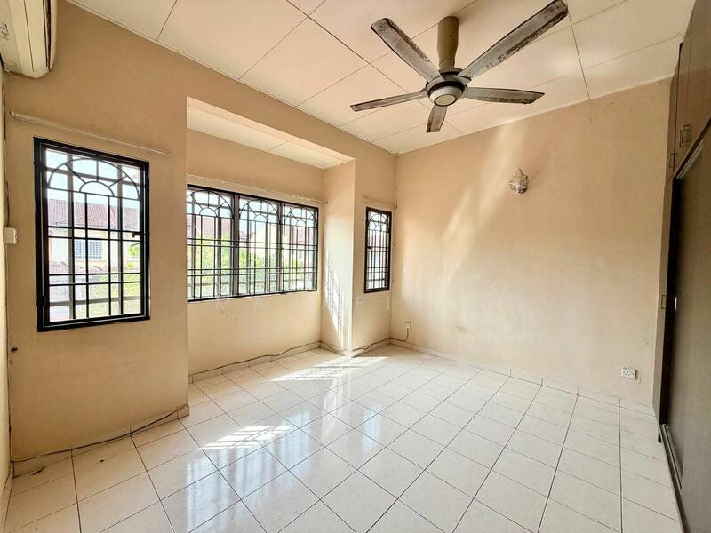 Terraced House for Sale in Taman Seri Pristana (Ijok) - Mahafiz . - PropertyGuru.com.my