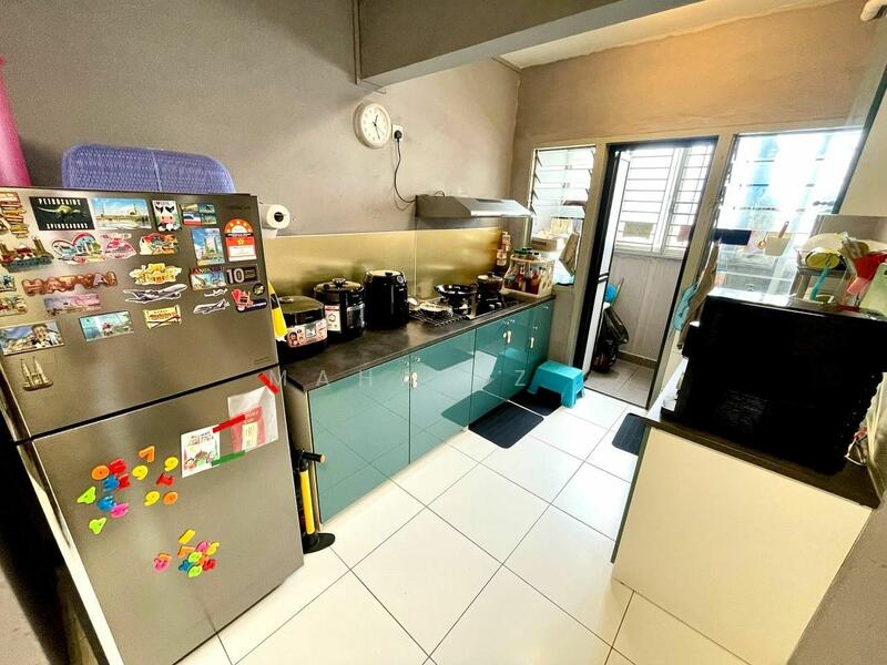 Apartment for Sale at Gapura Bayu - Mahafiz . - PropertyGuru.com.my