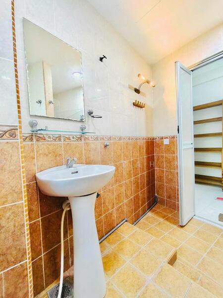 Untuk Dijual - Waizuri 1