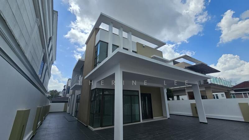 Bungalow for Sale in Johor Bahru (Johor) - Catherine Lee - PropertyGuru.com.my