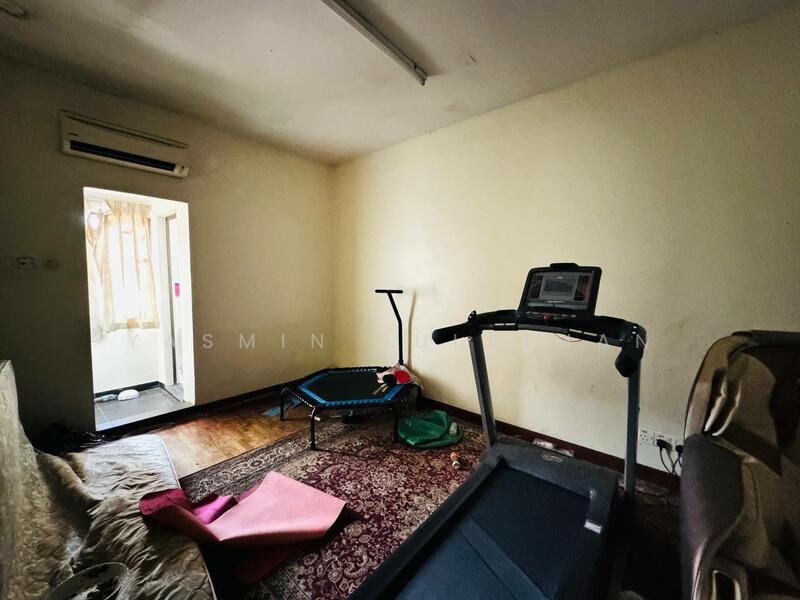 For Sale - NEAR KL CITY 3 Storey Semi D Taman Suria Setapak