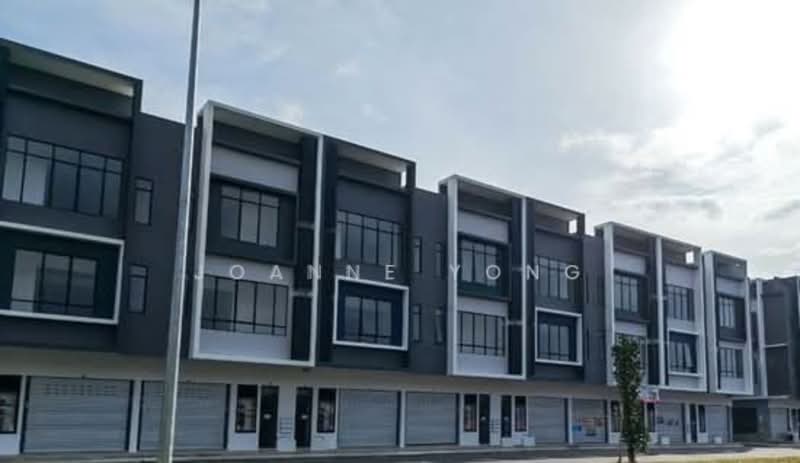 Shop / Office for Rent in Austin Crest (Johor Bahru) - Joanne Yong - Exterior - PropertyGuru.com.my