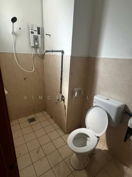 Office for Rent in Taman Suria Setapak (Setapak) - Vincent Lee - Bathroom - PropertyGuru.com.my
