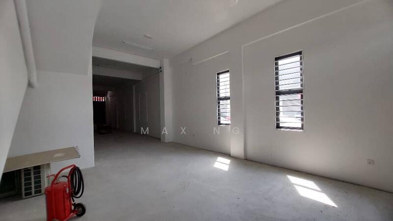 Diamond Valley Brand new 2 Storey Light Industry 3815sf Limited unit untuk Untuk Disewa - RM 10,500 /bulan, Feb 2026 - PropertyGuru.com.my