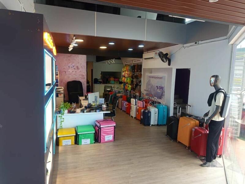 Untuk Disewa - CORNER Shop Retail Office in KL City Centre