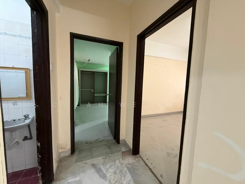 For Rent - Sri Permata