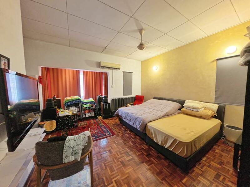 For Sale - 2-storey Terrace House at Bandar Utama 7