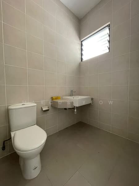 Terraced House for Sale in Seremban (Negeri Sembilan) - Marcus Yeow - Bathroom - PropertyGuru.com.my