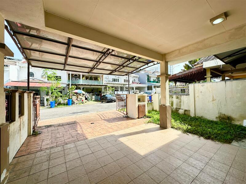 Seksyen 7 Shah Alam Superlink 3 Storey SPACIOUS UNIT‼️PRIME LOCATION‼️RENOVATED UNIT‼️FULLY FUR