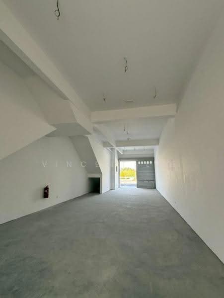 Kedai untuk Disewa di Bandar Tasik Puteri (Rawang) - Vincent Lee - Interior - PropertyGuru.com.my