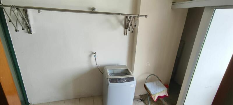 For Rent - 10 Semantan Suites