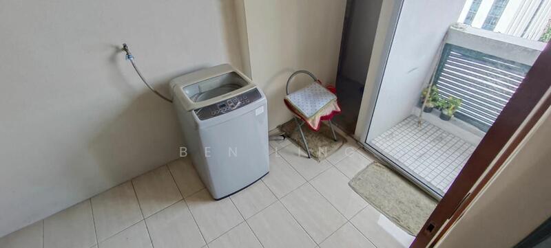 For Rent - 10 Semantan Suites