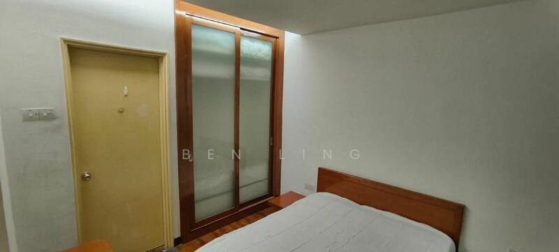 For Rent - 10 Semantan Suites