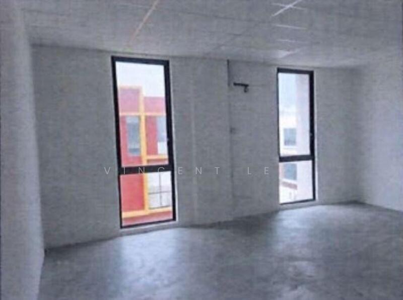 For Rent - Corner Lot 3sty Shop Lot for Rent at Bandar Seri Putra