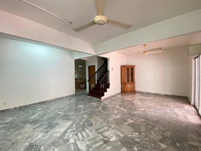 For Sale - [Renovated - 24x75] 2-Storey House, Saujana Impian Kajang