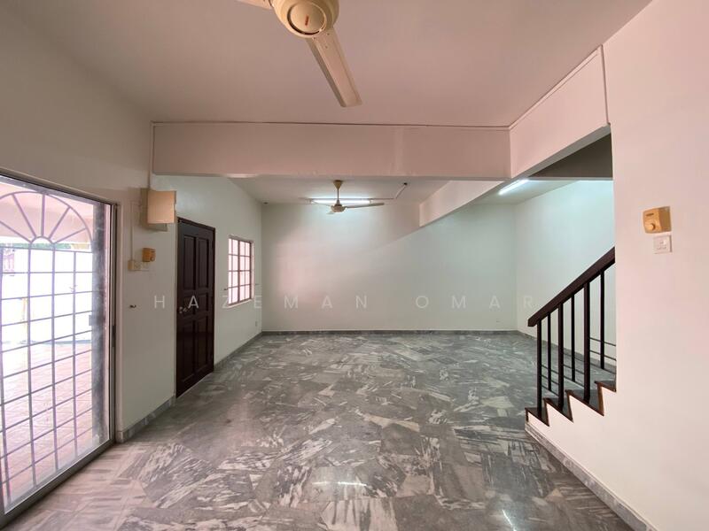 For Sale - [Renovated - 24x75] 2-Storey House, Saujana Impian Kajang