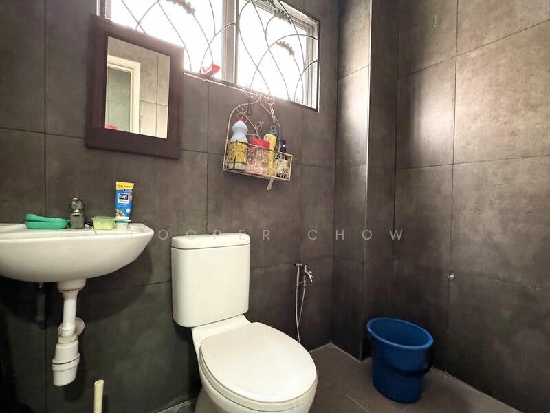 2-storey Terraced House for Sale in Taman Kelana Idaman (Ara Damansara) - Cooper Chow - PropertyGuru.com.my