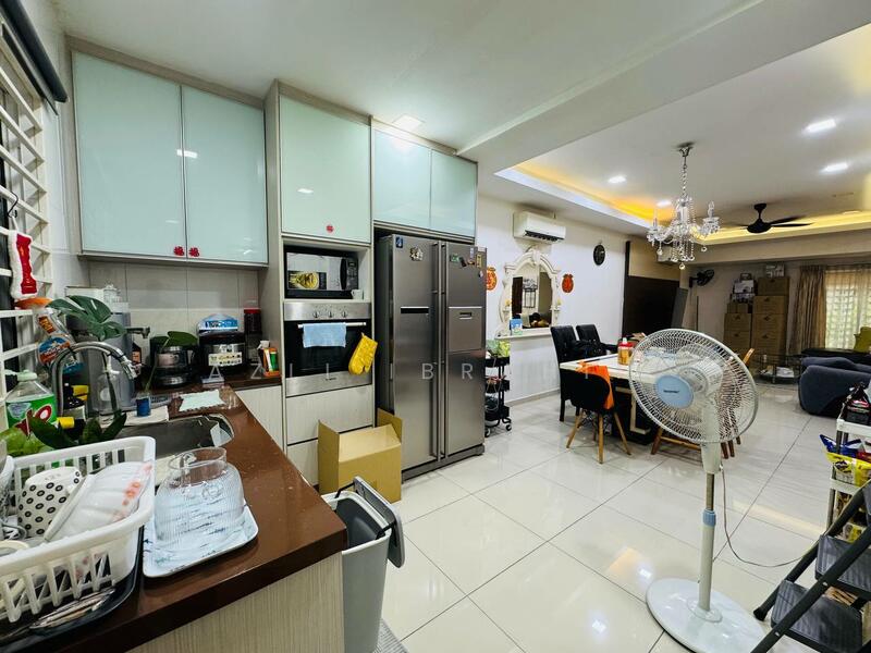 3-storey Terraced House for Sale in Damansara Jaya (Petaling Jaya) - Azli Ibrahim - PropertyGuru.com.my