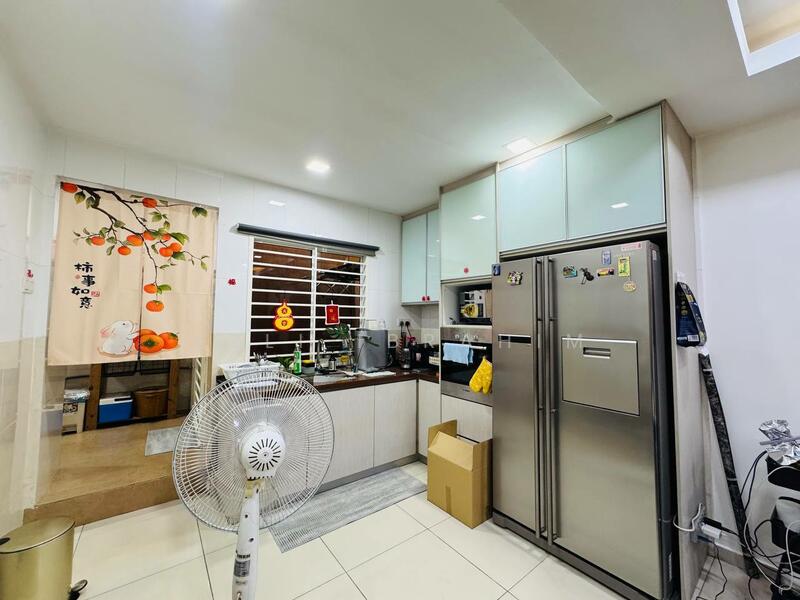 3-storey Terraced House for Sale in Damansara Jaya (Petaling Jaya) - Azli Ibrahim - PropertyGuru.com.my