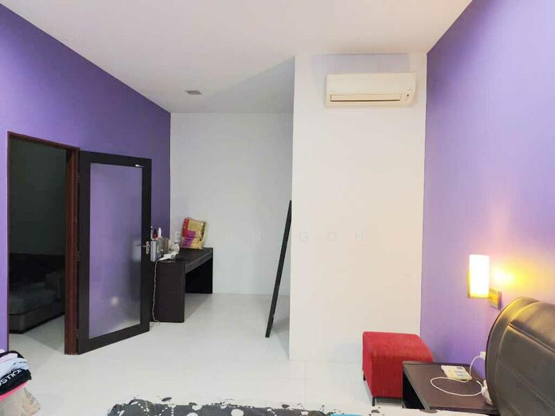 For Sale - The Lake Residence