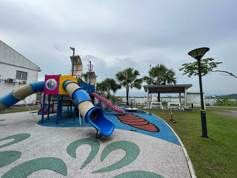 For Sale - The Lake Residence