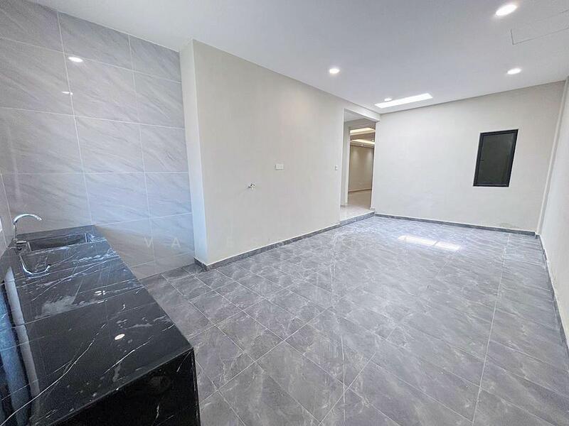 Untuk Dijual - 1-storey Terraced House at Taman Kulai Besar