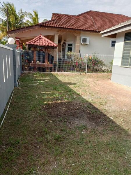 For Sale - Jalan Semangat 3, Taman Sri Lambak, Kluang