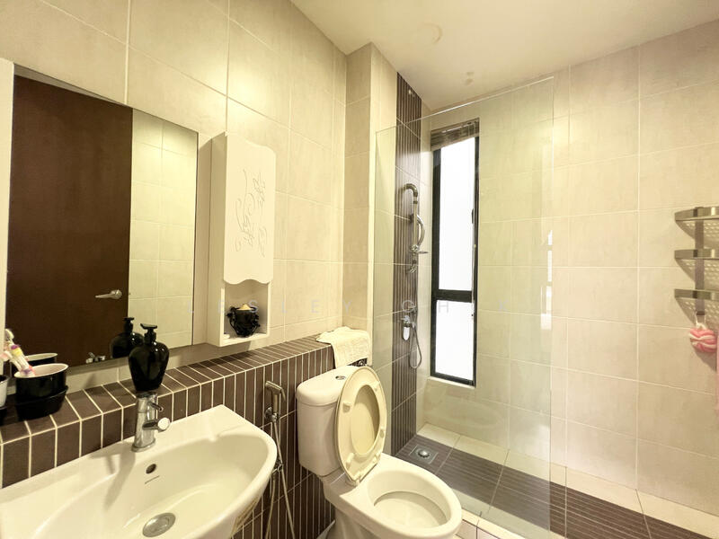 Semi-Detached House for Sale in Bandar Sungai Long (Selangor) - Lesley Chik - PropertyGuru.com.my