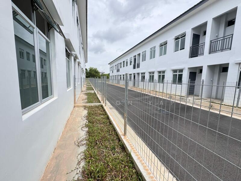 Untuk Dijual - BANDAR DATO' ONN, PERJIRANAN 14 (FLEXIHOME)