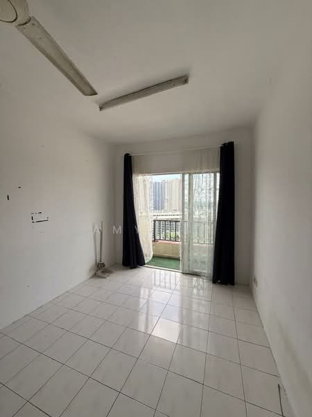 Untuk Dijual - Vista Pinggiran Apartment