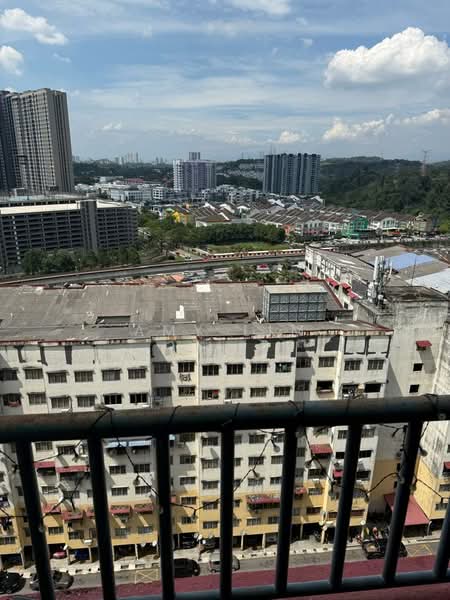 Untuk Dijual - Vista Pinggiran Apartment