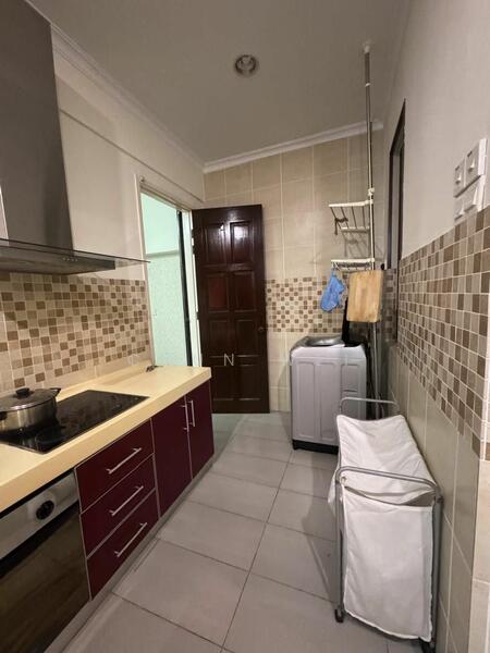 Untuk Disewa - Semi-Detached House at Bandar Kinrara Seksyen 8