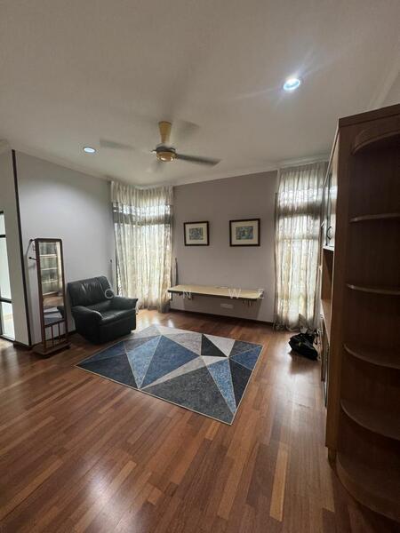 Untuk Disewa - Semi-Detached House at Bandar Kinrara Seksyen 8