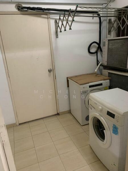 For Sale - Angkupuri Condominium