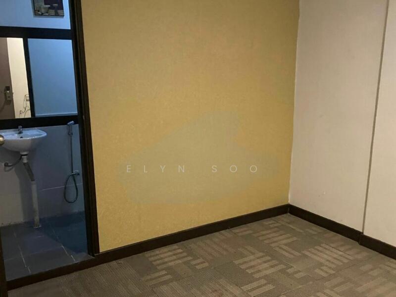 For Rent - ( with Lift ) KL 4 Storey Shoplot @ Jalan Ipoh / Jalan Sultan Azlan Shah