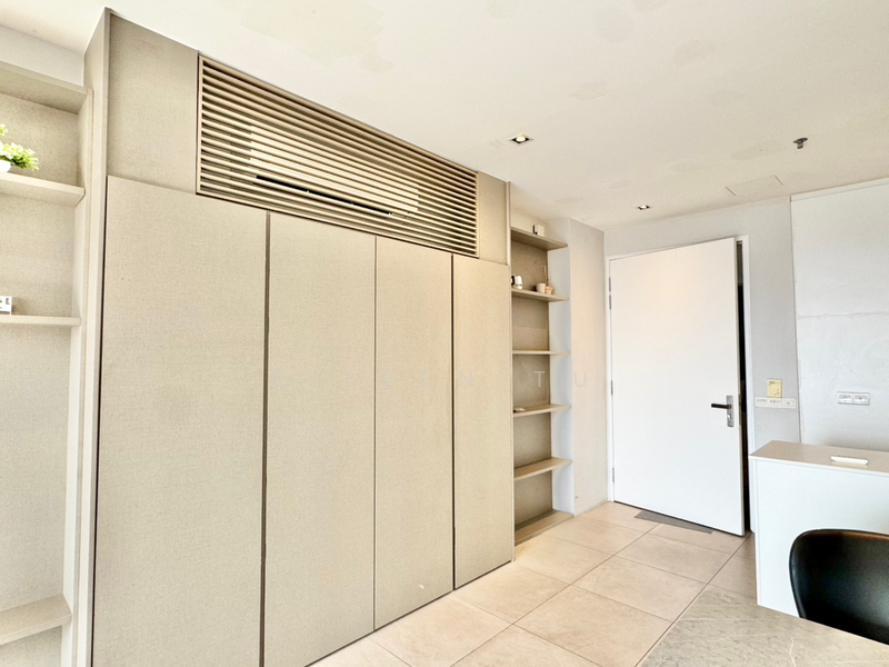 For Sale - Lumi Tropicana