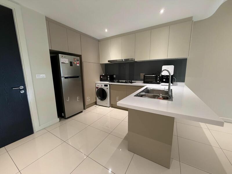 Untuk Disewa - Westside Three