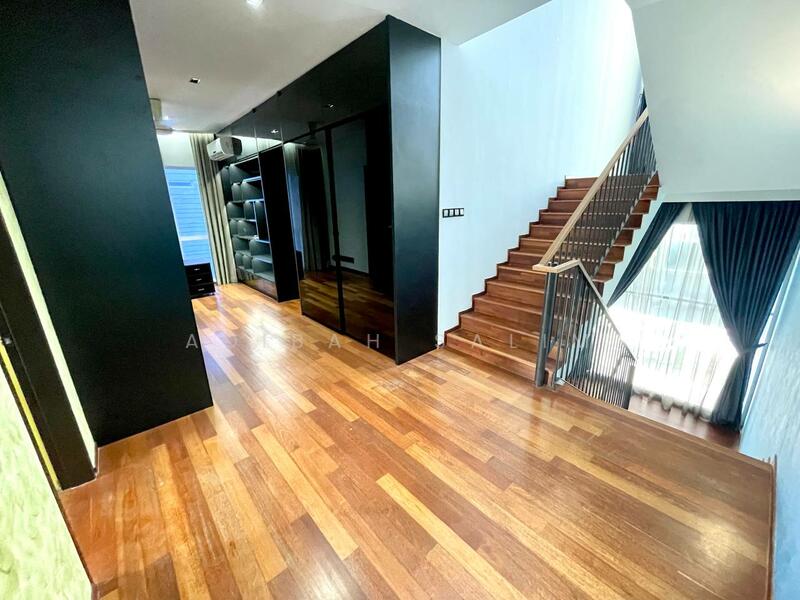 Zero-Lot Bungalow for Sale in Lakefront Villa (Cyberjaya) - Adibah Salim - PropertyGuru.com.my