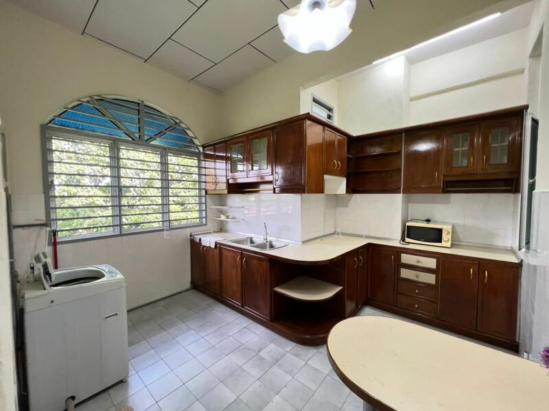 Untuk Disewa - Sri Johor